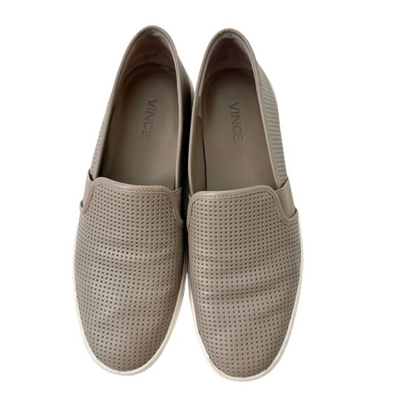 Vince Blair Perforated Slip On Sneaker Size 7.5 - Picture 5 of 9